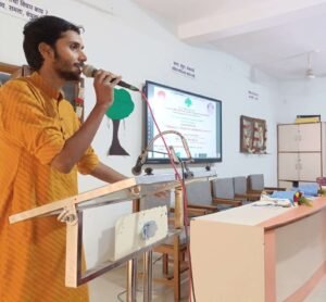 आनंददायी आयुष्यासाठी कलेशी मैत्री आवश्यक