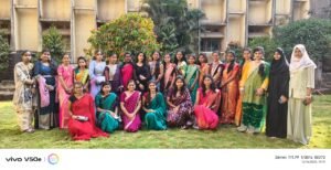 कमला कॉलेजमध्ये पारंपारिक दिन उत्साहात साजरा