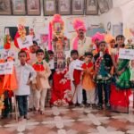 मिरजेत महापालिका शाळा क्र.१ मध्ये पुस्तकांची गुढी उभारण्याचा अभिनव उपक्रम