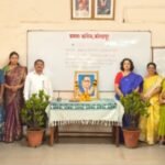 कमला कॉलेजमध्ये डॉ.बाबासाहेब आंबेडकर यांना अभिवादन